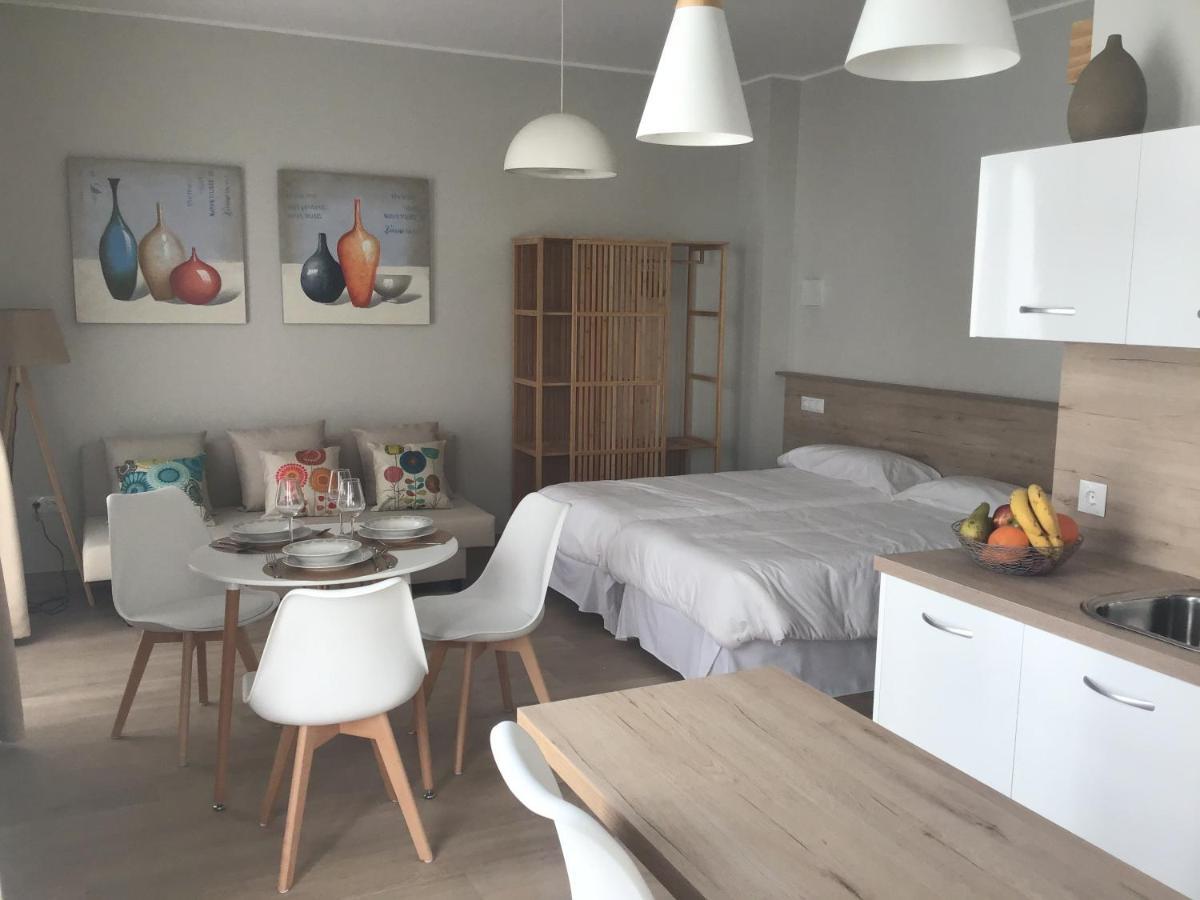 Apartamentos Turisticos Casa De Los Balcones Chipiona Kültér fotó