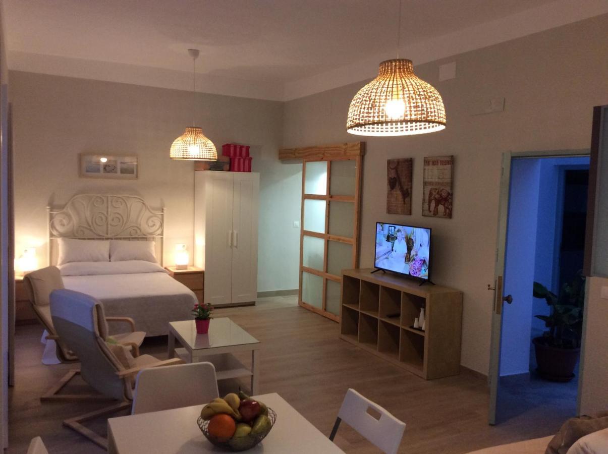 Apartamentos Turisticos Casa De Los Balcones Chipiona Kültér fotó